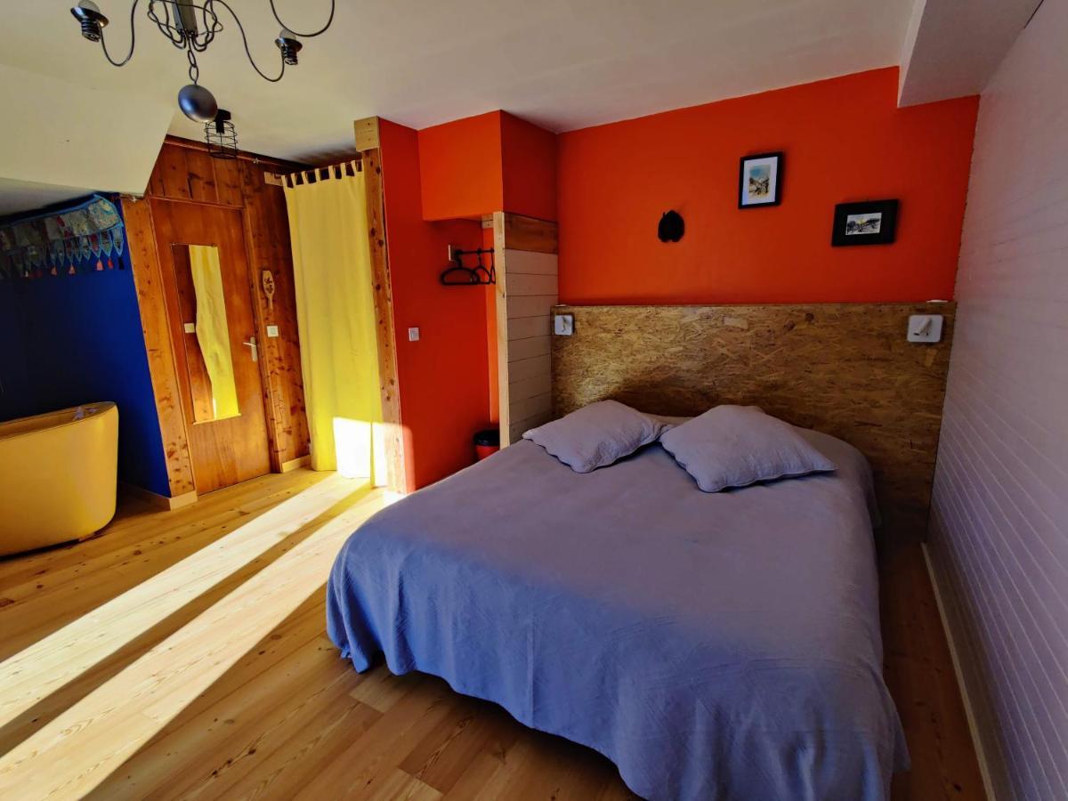 Chalet Ailleurs Appartement A Molines En Queyras Екстер'єр фото