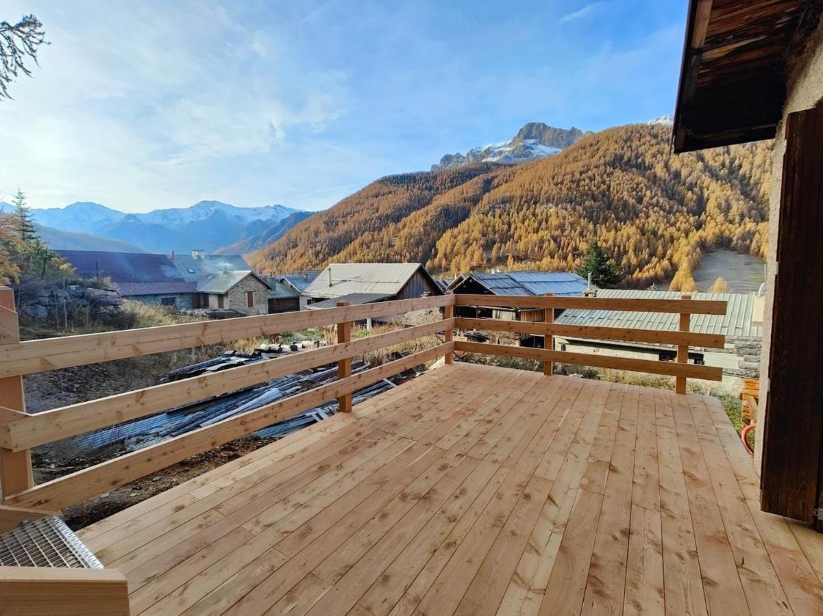 Chalet Ailleurs Appartement A Molines En Queyras Екстер'єр фото
